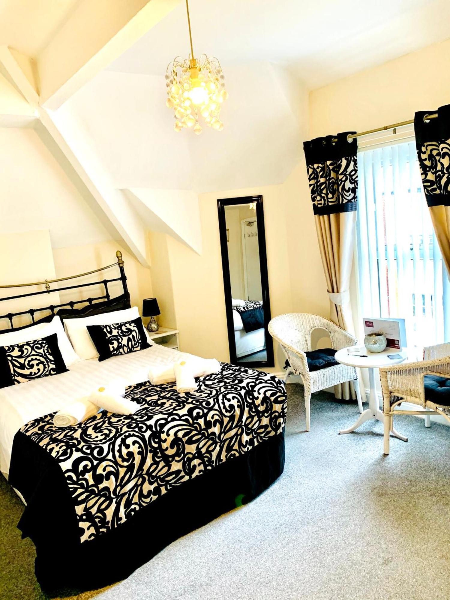 The Heidi Bed & Breakfast Southport Eksteriør bilde